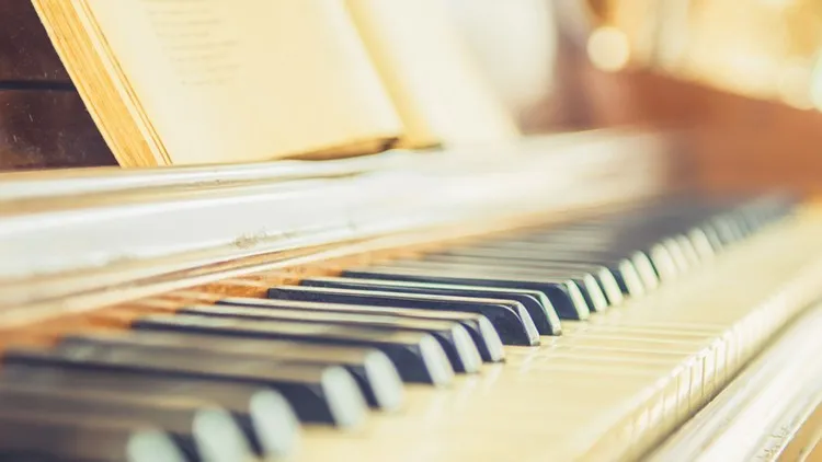 Udemy Chords For Carl Piano Solo